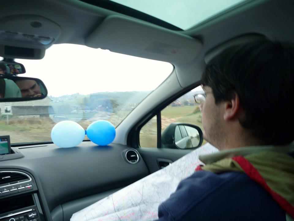 Sint-Martinus den XIIde - Paasdropping 2013